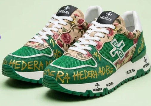 Sneaker Club
